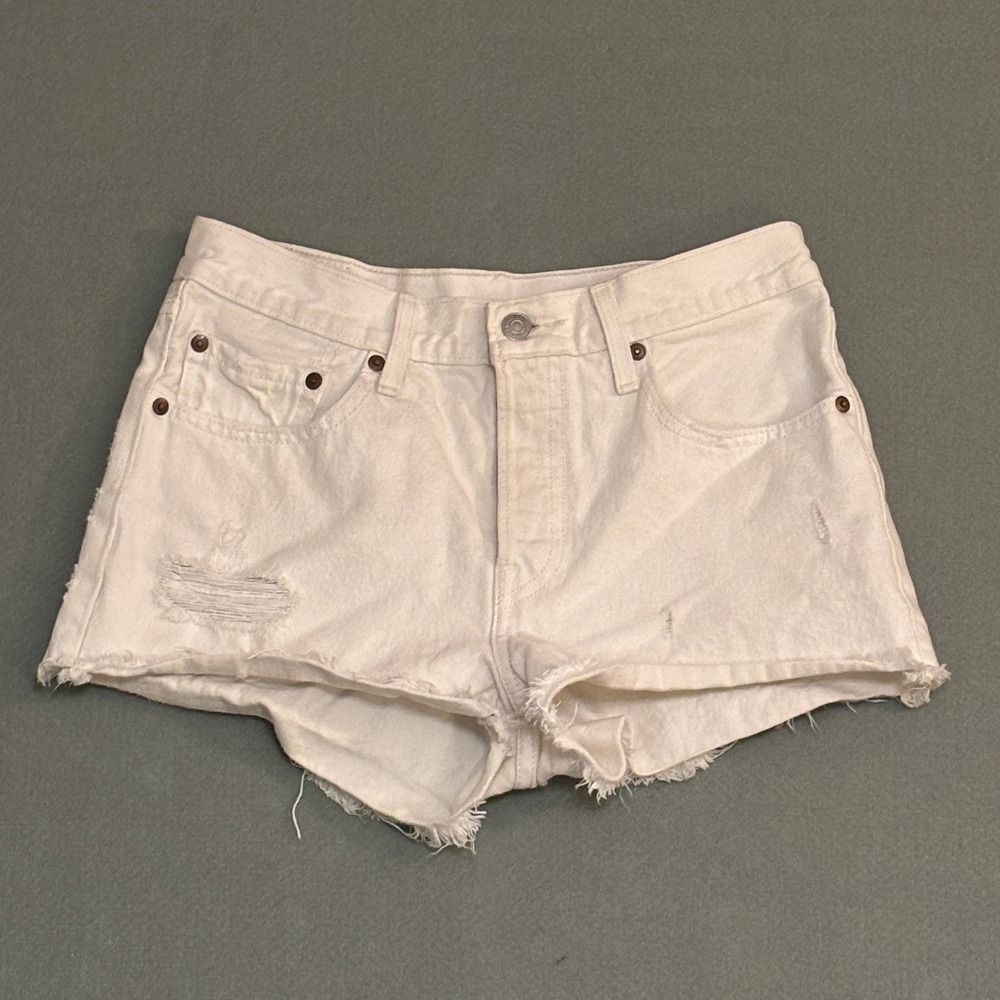 Levis‎ 501 Premium White Distressed Denim Cut Off Shorts W26